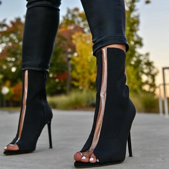 Finley - Picture 2 of 2